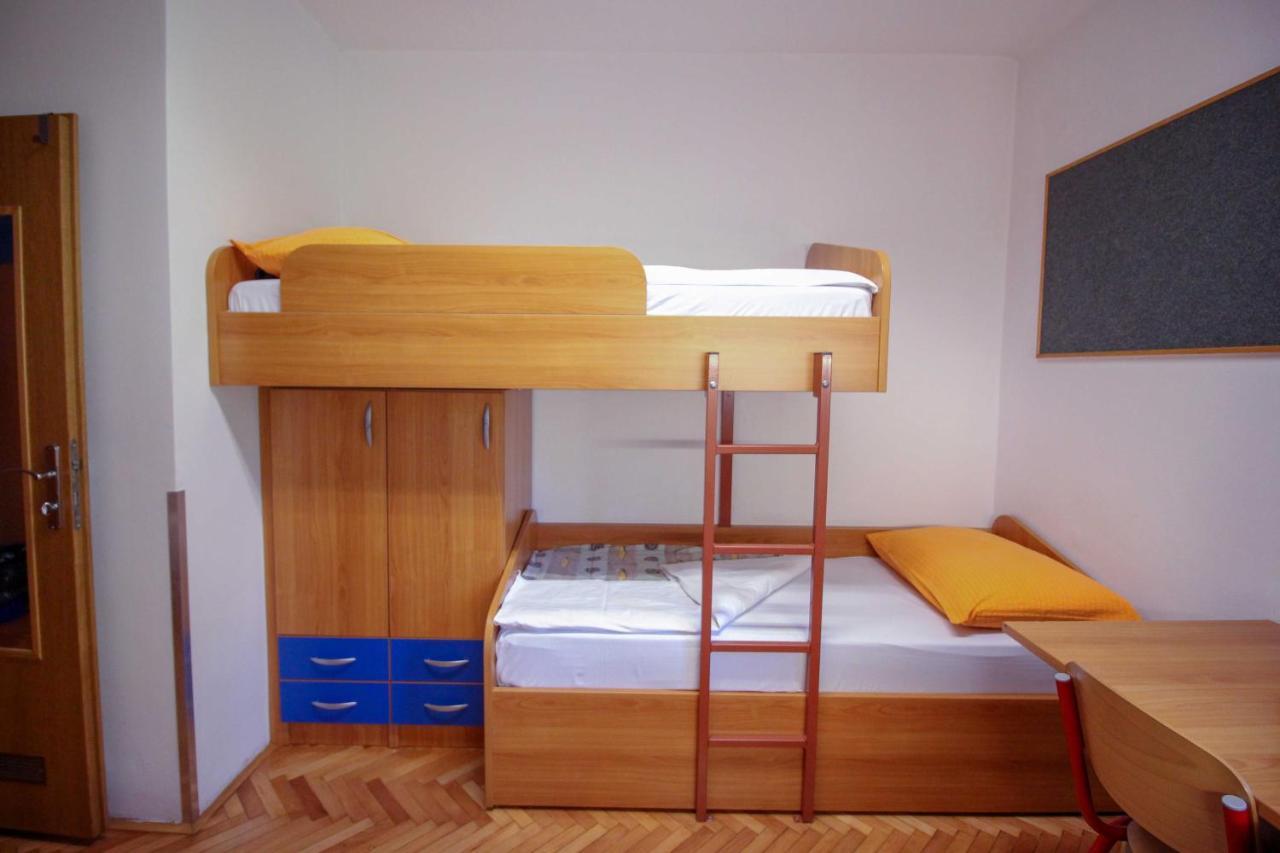 Dijaski Dom Bezigrad Ljubljana Hostel Extérieur photo